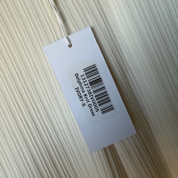 Reformation Cream Long Sleeve Dress - Picture 4 of 8